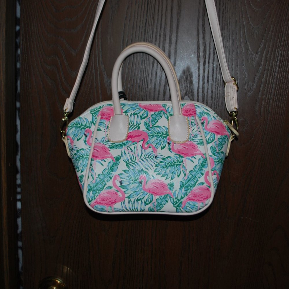 ***SUPER SALE*** - Cute Betsey Johnson Flamingo Purse - Picture 5 of 7